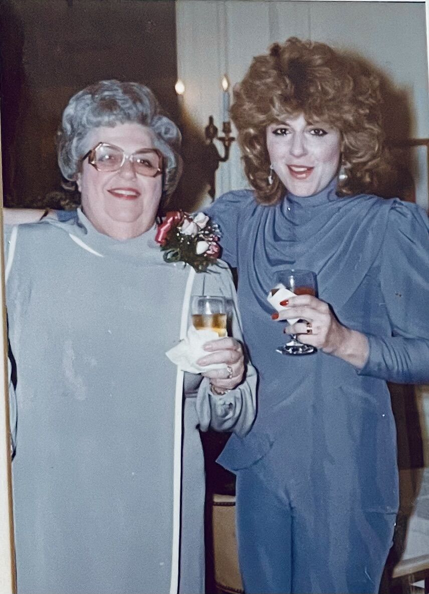 Caroline Aron avec Nina Abadi
